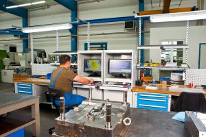 FormConsult Colonne 2 Assemblage de production Formconsult Colonne 2 Production Formconsult Colonne 2 Production d'outils innovants Construction Classic Tool Construction 2K & 3K Tools Tools Tools Tools Formes de la vessie pour les produits pour animaux de compagnie et les outils de pulvérisation