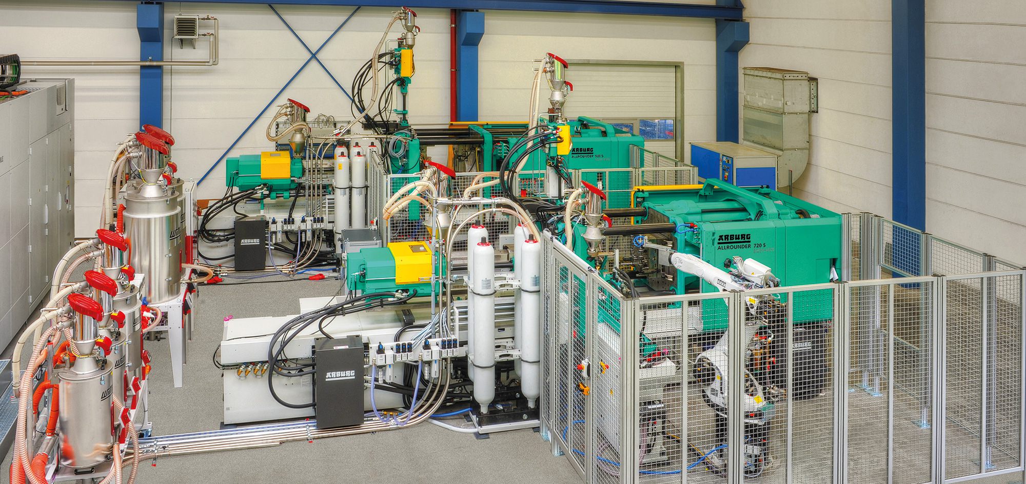 formconsult säule 3 innovative werkzeugbau bemusterung technikum 2k 3k spritzgießmaschinen 6-achs-roboter